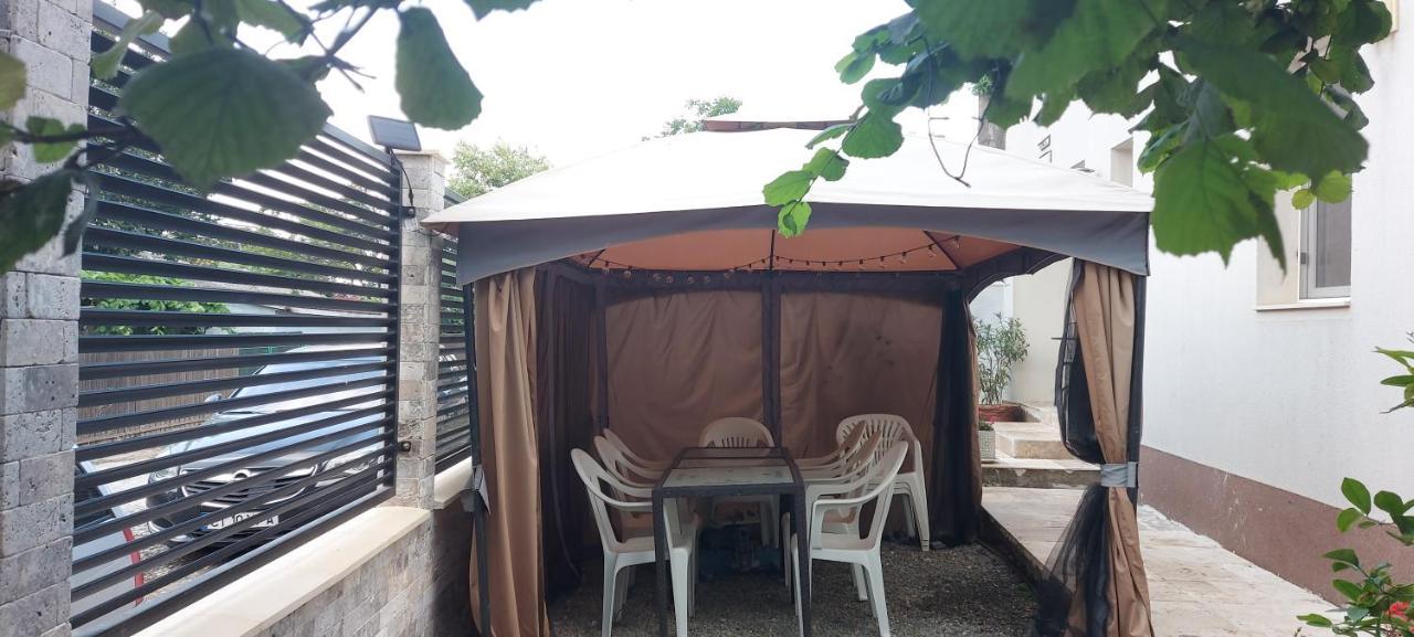 Hotel Casa Adriana à Eforie Sud  Extérieur photo